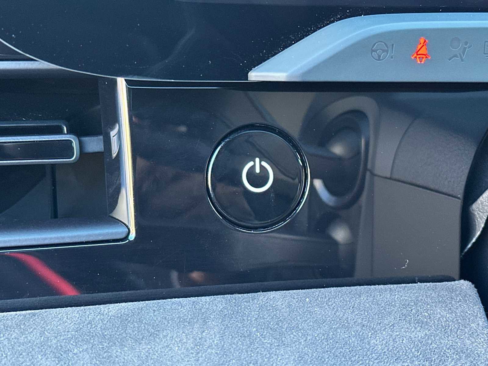 Certified 2025 Porsche Taycan GTS image 23