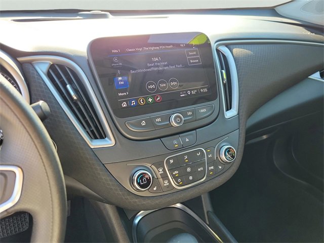 Used 2024 Chevrolet Malibu LT image 23