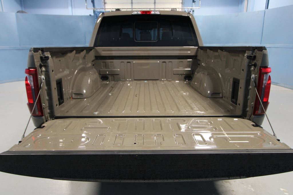 Used 2026 Ford F150 XLT w/ Equipment Group 302A MID AWD/4WD image 38