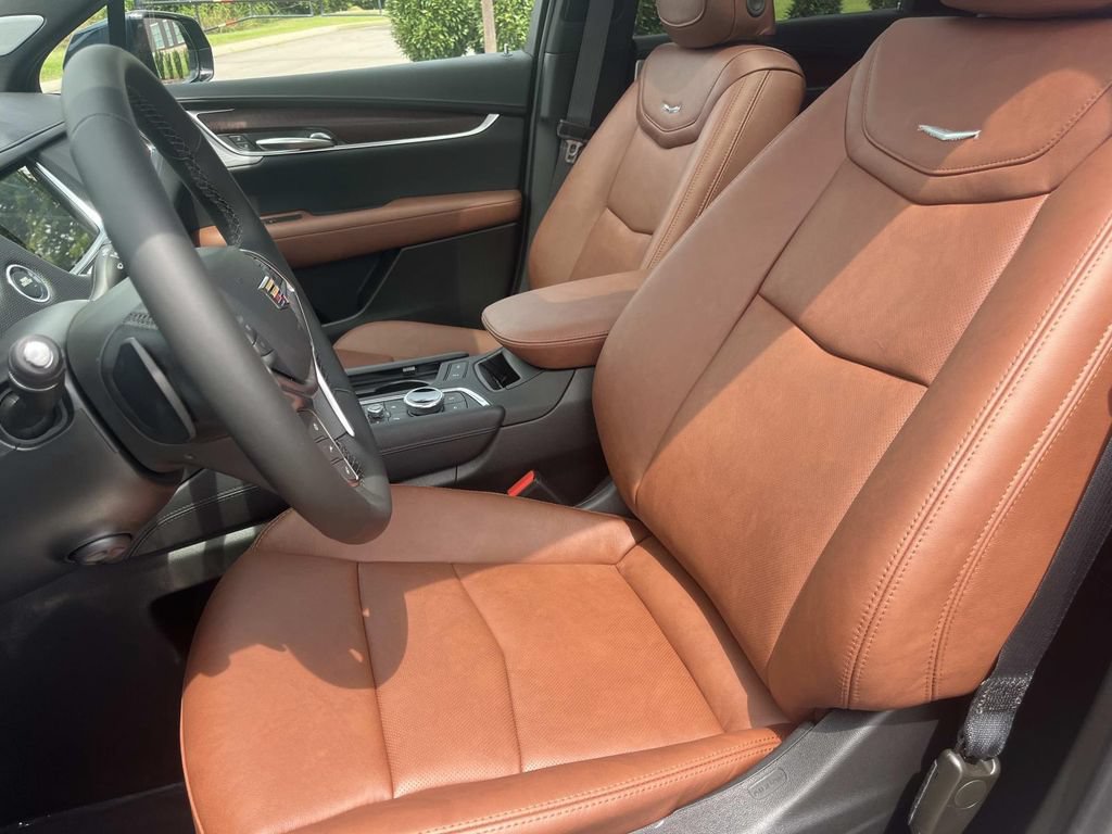 New 2026 Cadillac XT5 Premium Luxury w/ Driver Assist Package AWD/4WD image 21