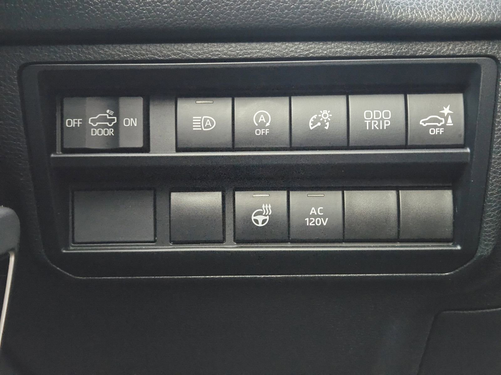 Used 2022 Toyota Tundra Limited image 25