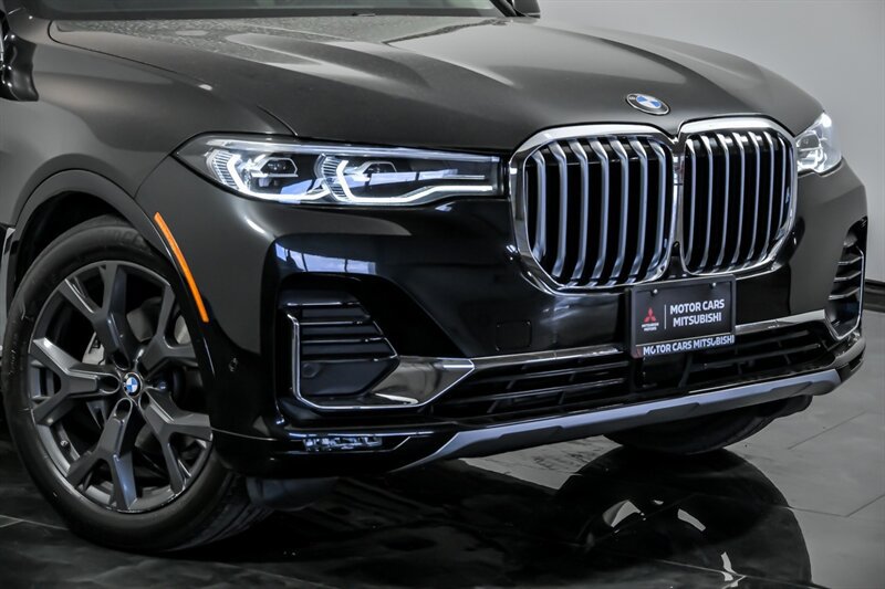 Used 2019 BMW X7 xDrive40i w/ Premium Package AWD/4WD image 2