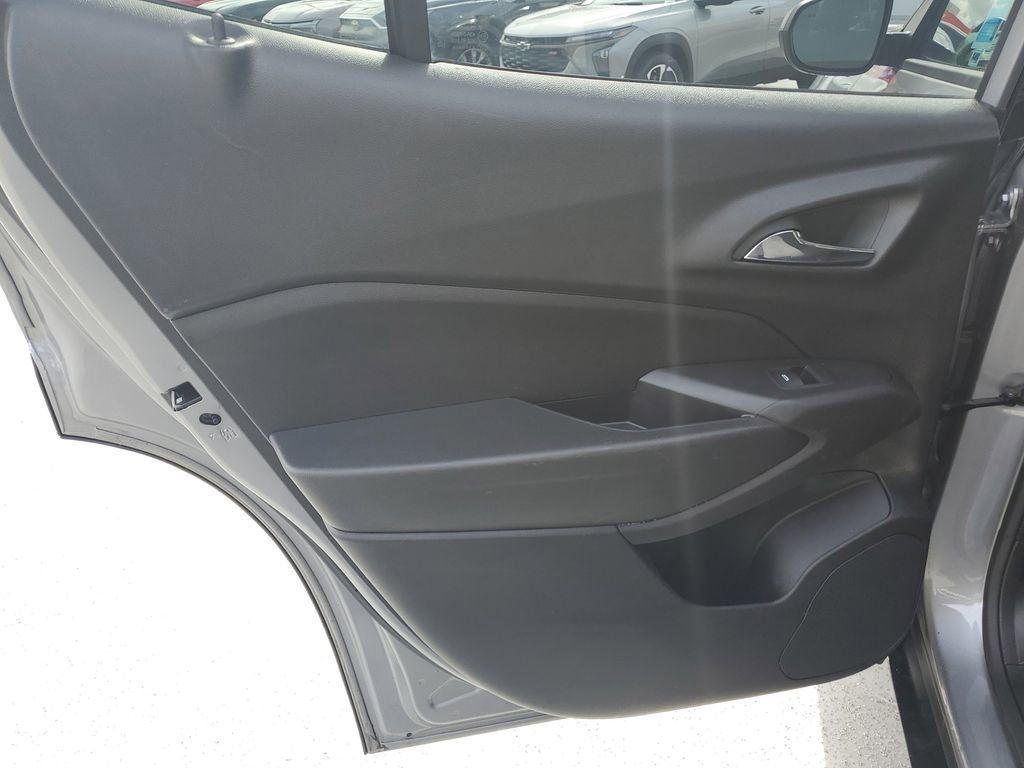 Used 2024 Chevrolet Trax LS w/ Driver Confidence Package image 14