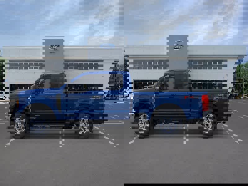 New 2026 Ford F250 XLT image 3