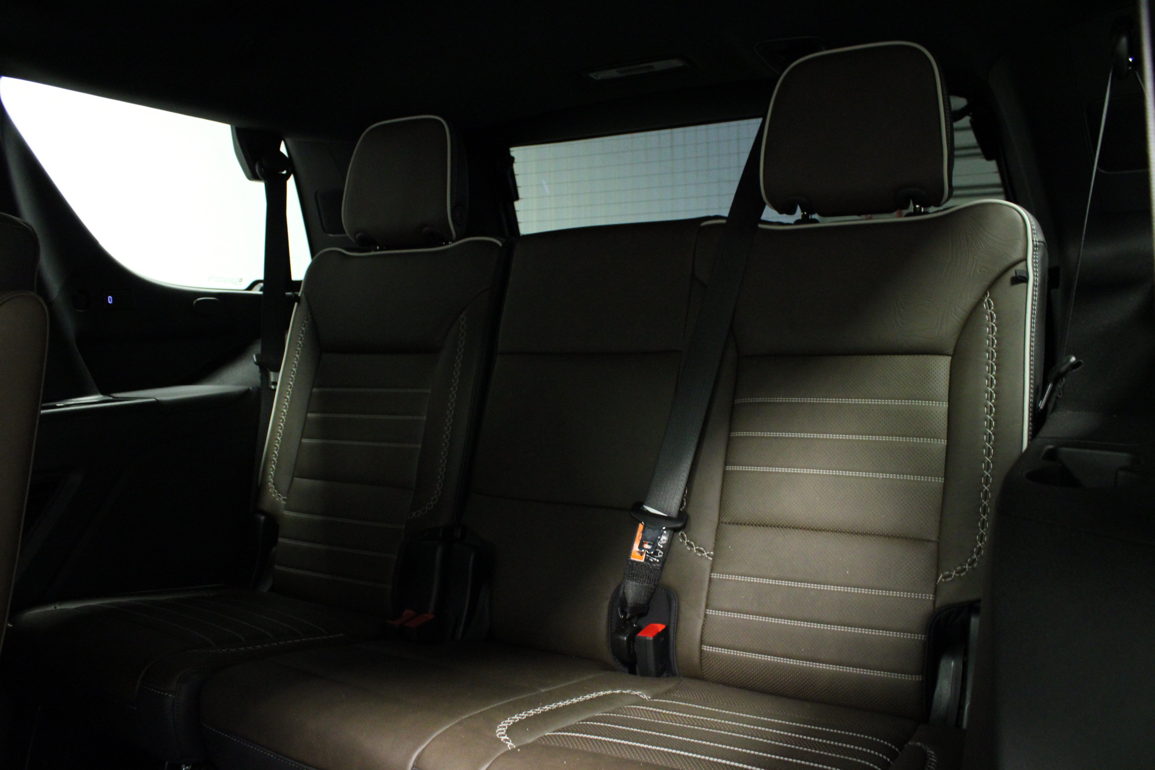 Used 2026 GMC Yukon Denali Ultimate AWD/4WD image 15