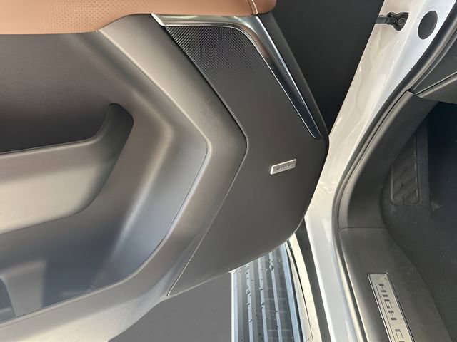 New 2026 Chevrolet Tahoe High Country image 11