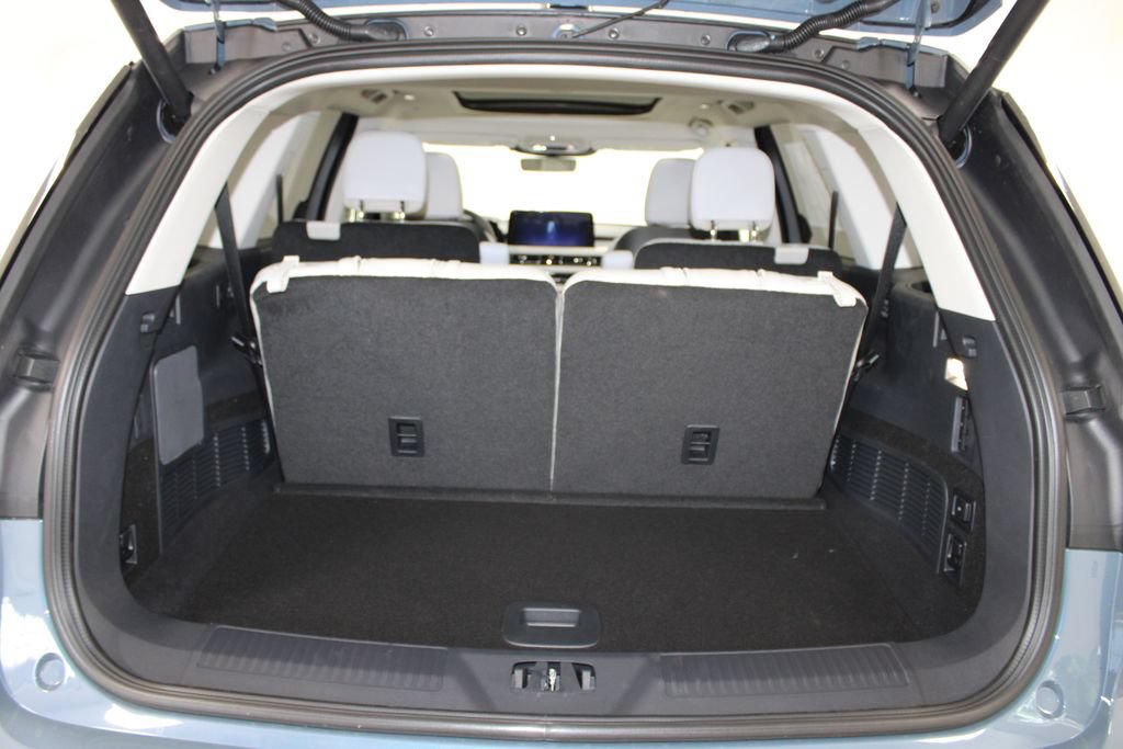 New 2026 Lincoln Aviator Reserve w/ Illumination Package RWD image 11