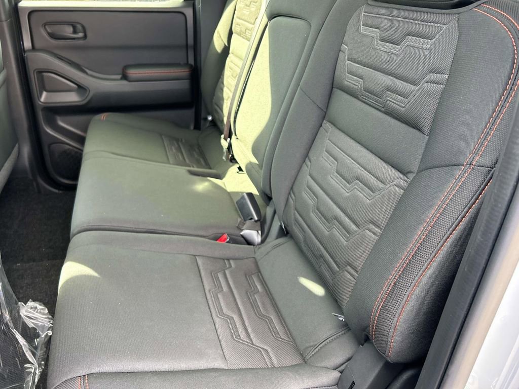New 2026 Nissan Frontier PRO-4X w/ Pro-4x Convenience Package AWD/4WD image 18