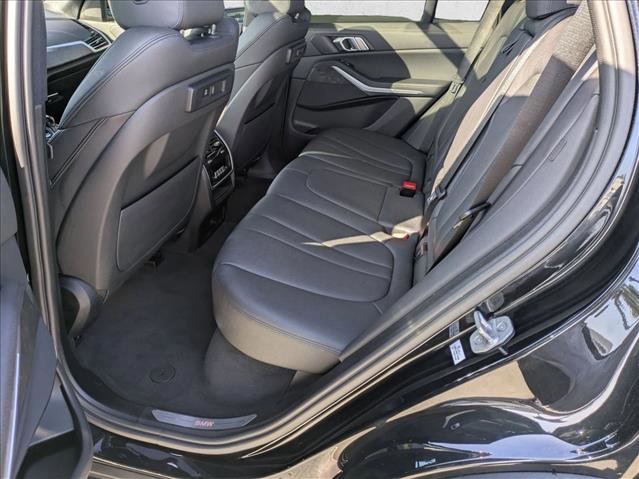 Used 2022 BMW X5 xDrive40i w/ Parking Assistance Package image 20