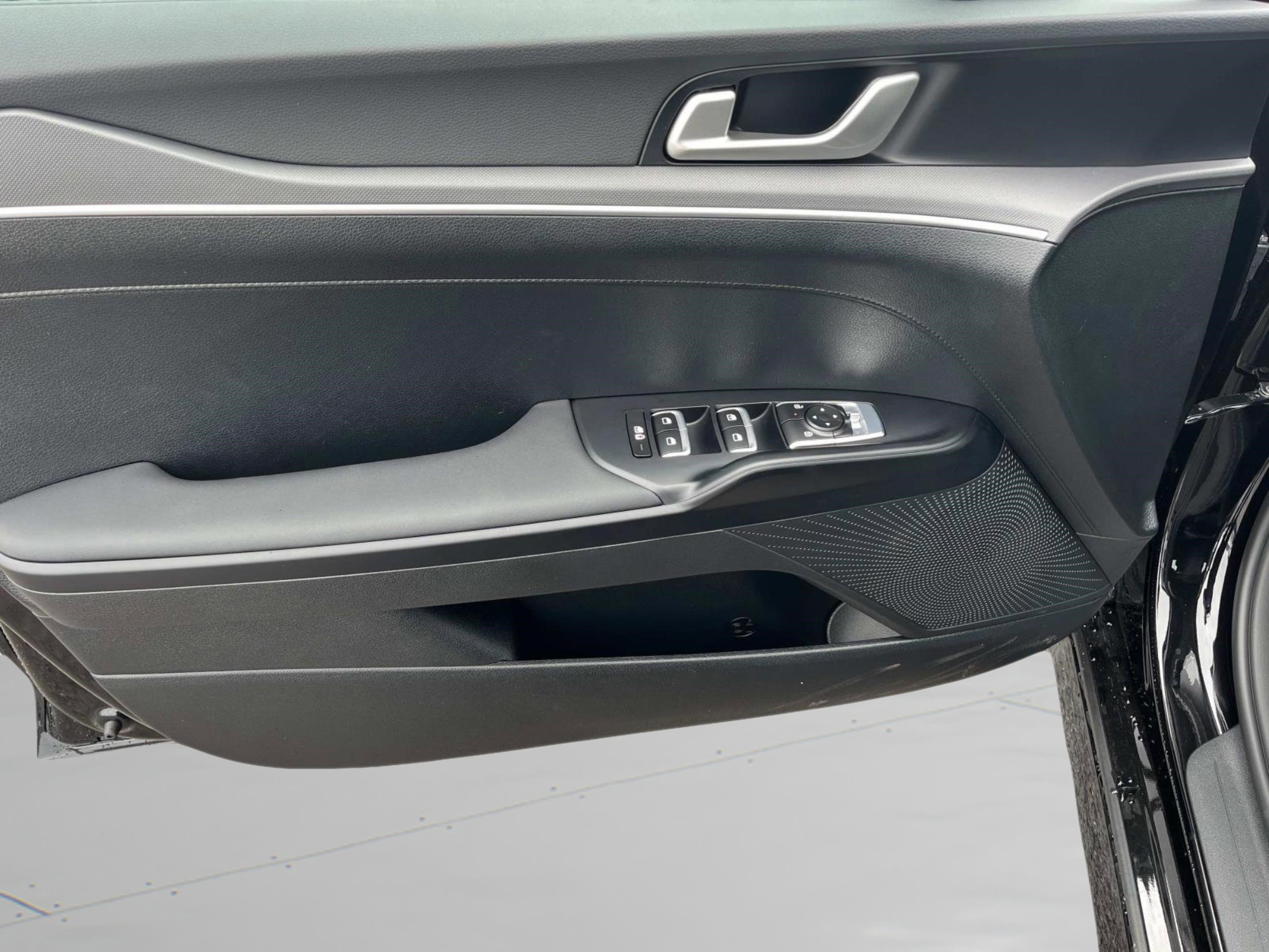 New 2026 Kia K5 LXS image 20