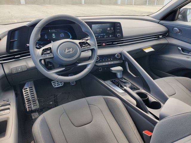 New 2026 Hyundai Elantra Sport w/ Cargo Package image 9