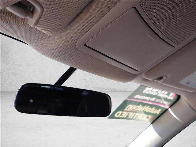 Used 2018 Nissan Rogue S image 19