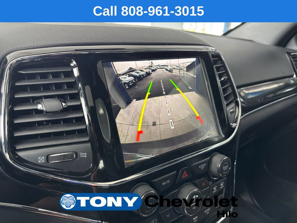 Used 2021 Jeep Grand Cherokee Trailhawk w/ Premium Lighting Group AWD/4WD image 18