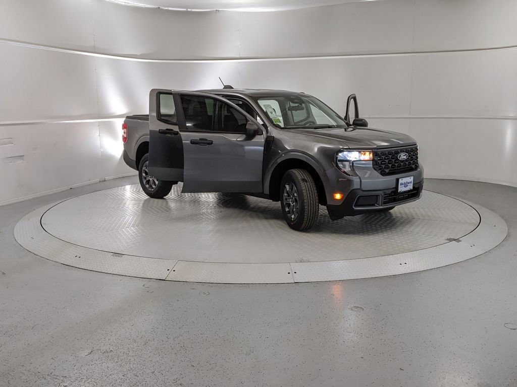 New 2026 Ford Maverick XLT image 7