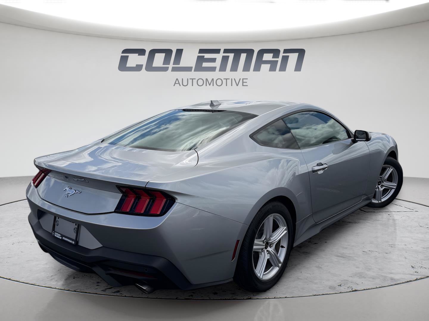 Used 2026 Ford Mustang Premium RWD image 5