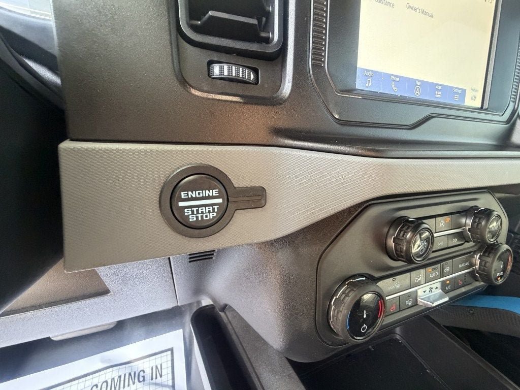 Used 2022 Ford Bronco Black Diamond AWD/4WD image 25