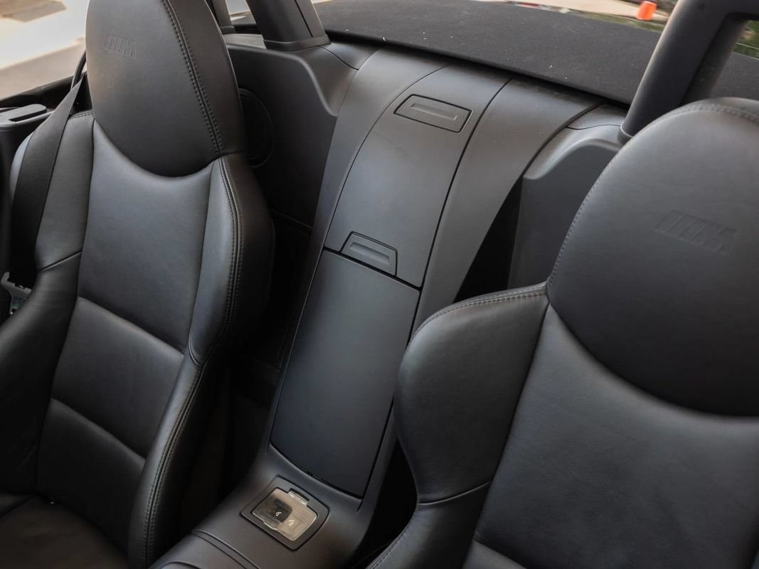Used 2006 BMW M Roadster RWD image 30
