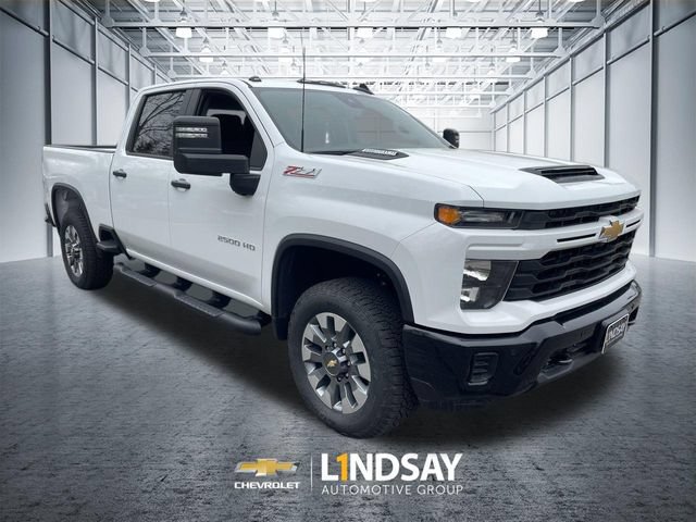 New 2026 Chevrolet Silverado 2500 Custom w/ Custom Value Package AWD/4WD image 2