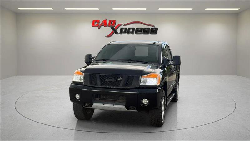 Used 2013 Nissan Titan PRO-4X image 2
