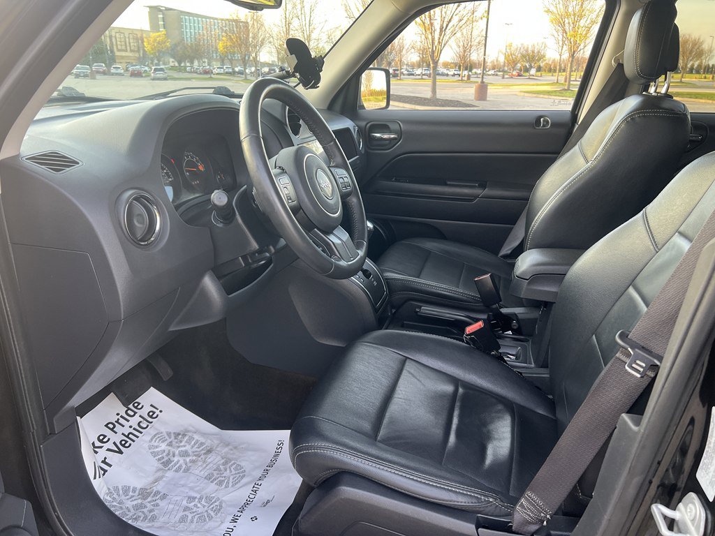 Used 2017 Jeep Patriot High Altitude image 18