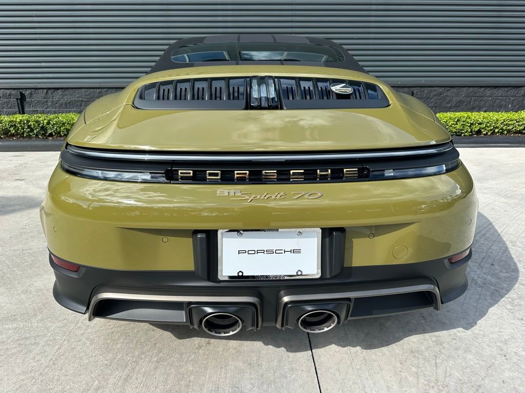 Certified 2026 Porsche 911 Carrera GTS image 12