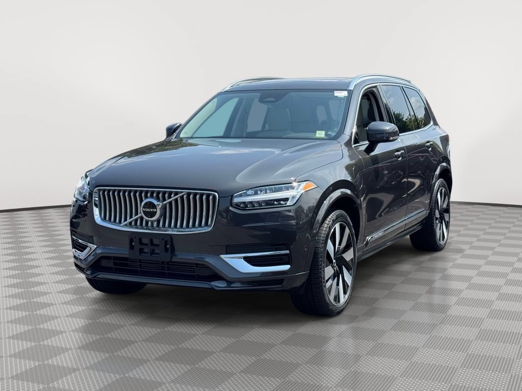 Certified 2024 Volvo XC90 T8 Plus w/ Protection Package AWD/4WD image 2