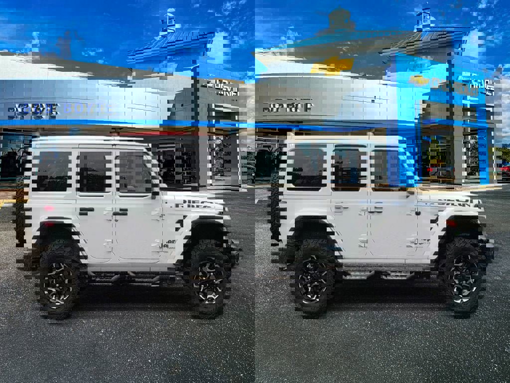 Used 2021 Jeep Wrangler Unlimited Rubicon 4xe w/ Cold Weather Group image 2