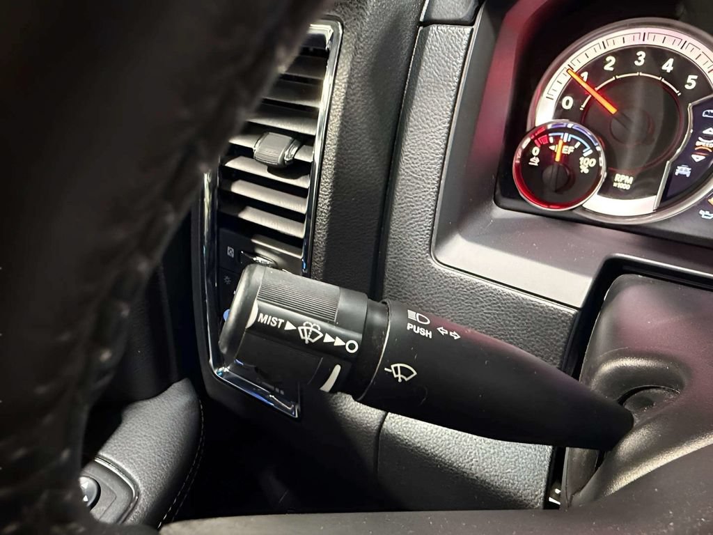 Used 2017 RAM 1500 Laramie AWD/4WD image 34