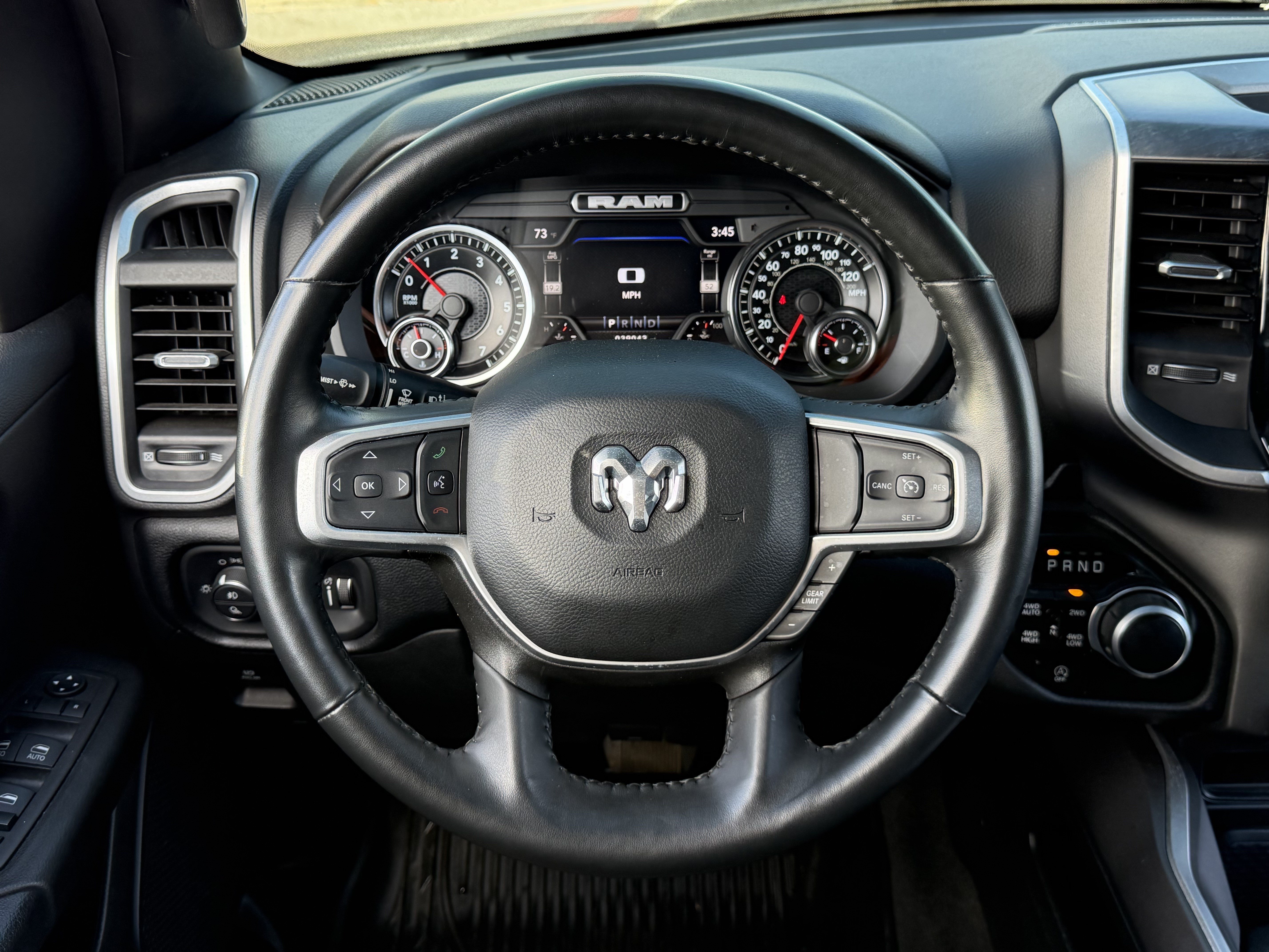 Used 2022 RAM 1500 Big Horn AWD/4WD image 17