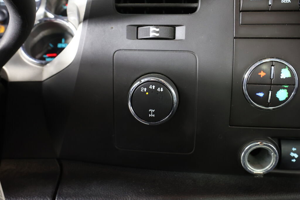 Used 2012 GMC Sierra 2500 SLE w/ SLE Preferred Package image 35