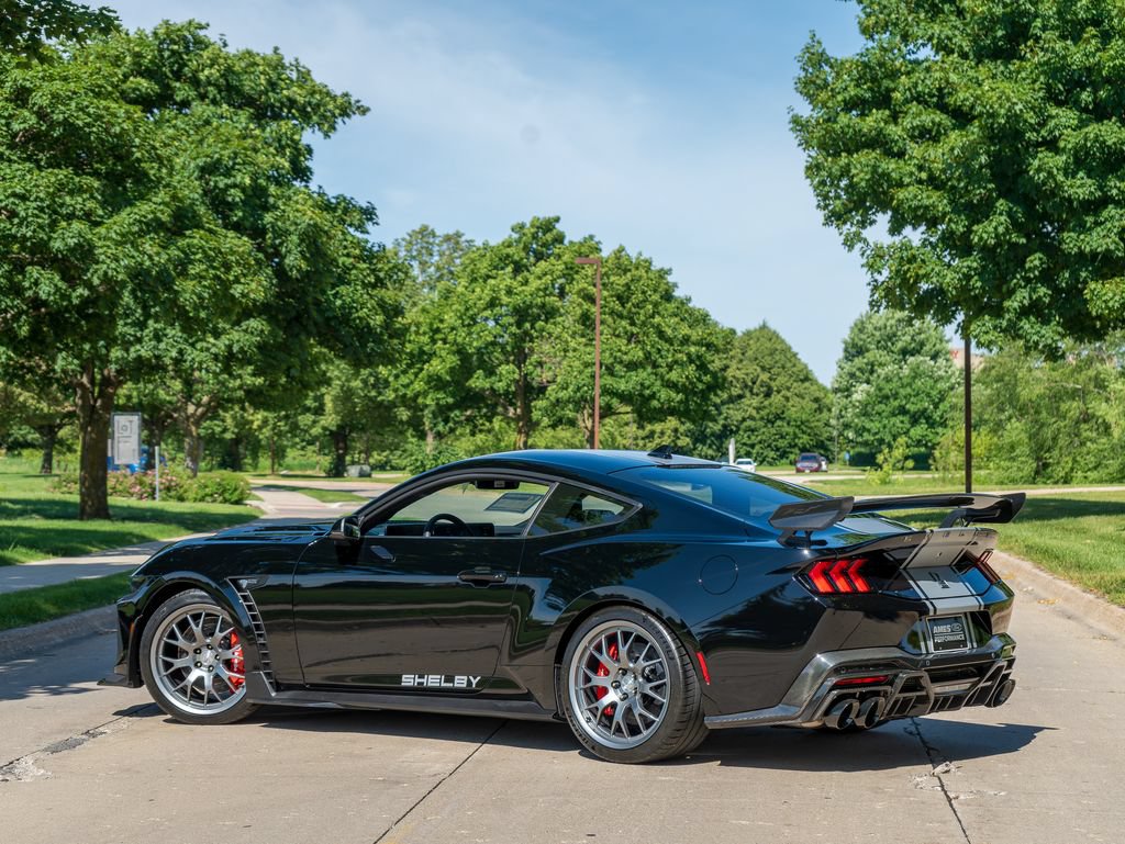 New 2026 Ford Mustang GT Premium w/ GT Performance Package RWD image 4