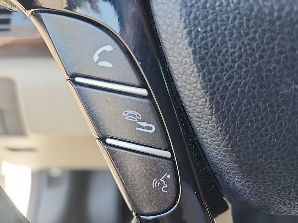 Used 2017 Honda Accord EX-L image 18