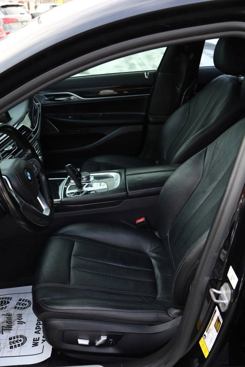 Used 2019 BMW 740i 740i Sedan 4D w/ M Sport Package image 14
