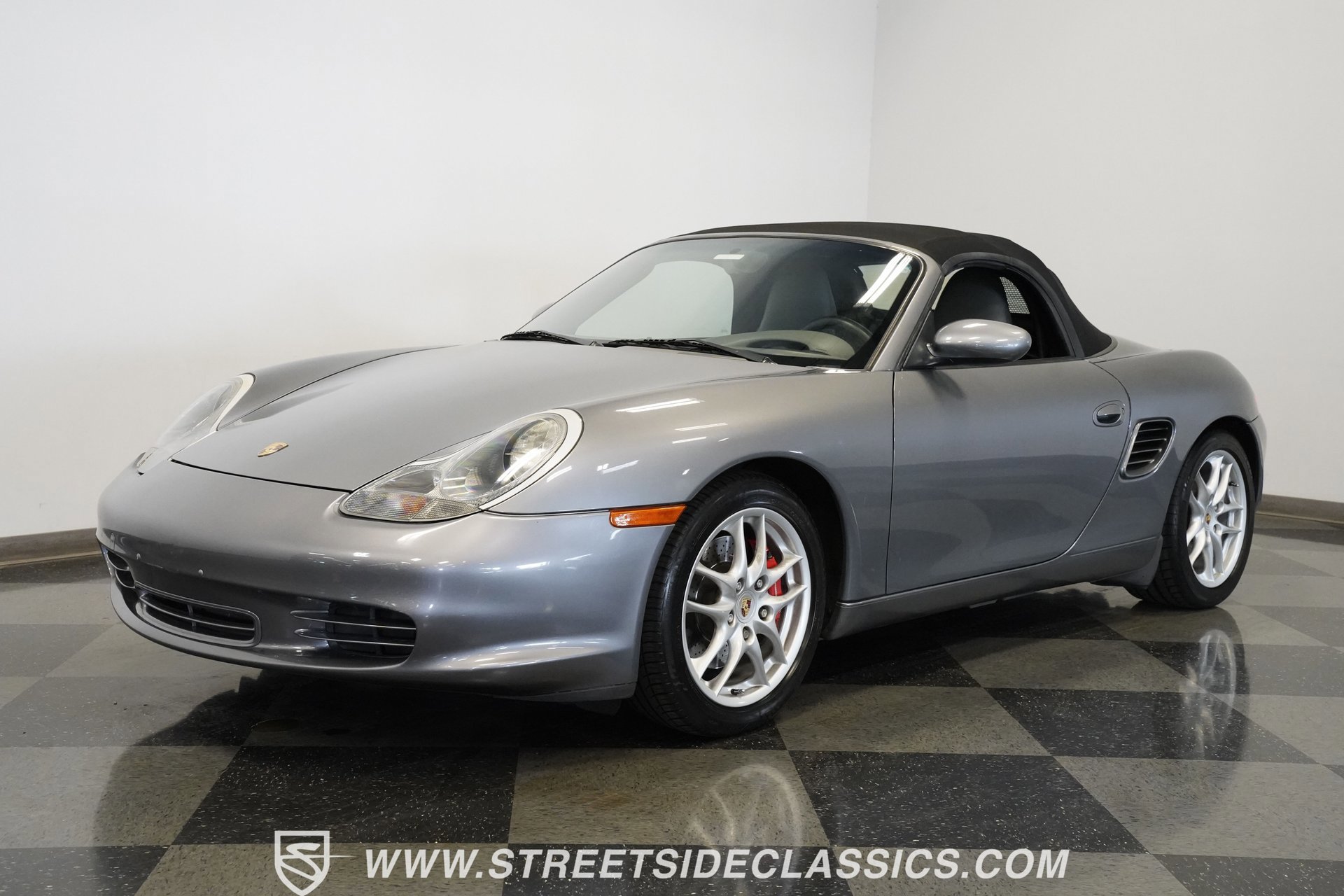 Used 2004 Porsche Boxster S image 7