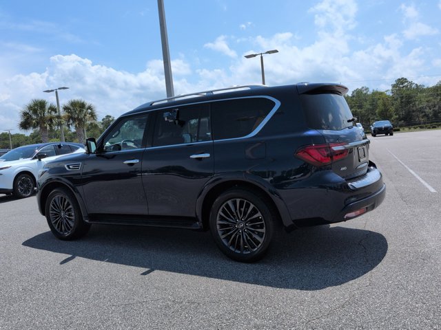 Used 2024 INFINITI QX80 Sensory AWD/4WD image 6