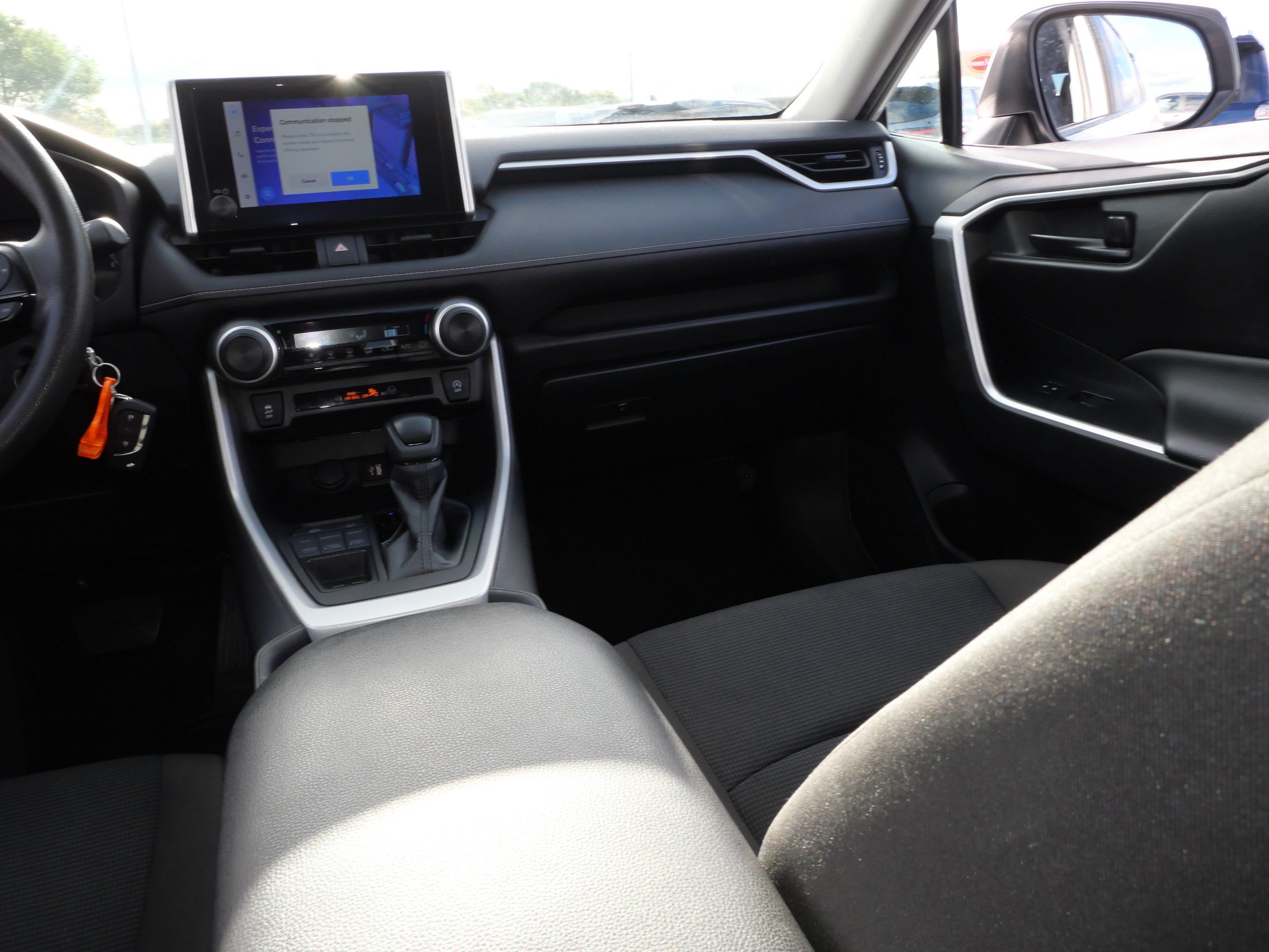 Certified 2025 Toyota RAV4 LE AWD/4WD image 10