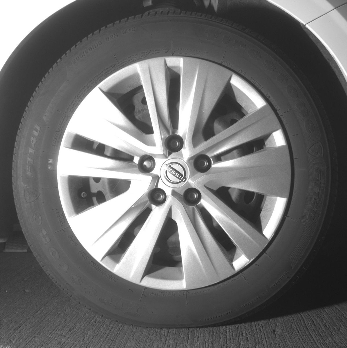 Used 2025 Nissan Sentra S FWD image 13