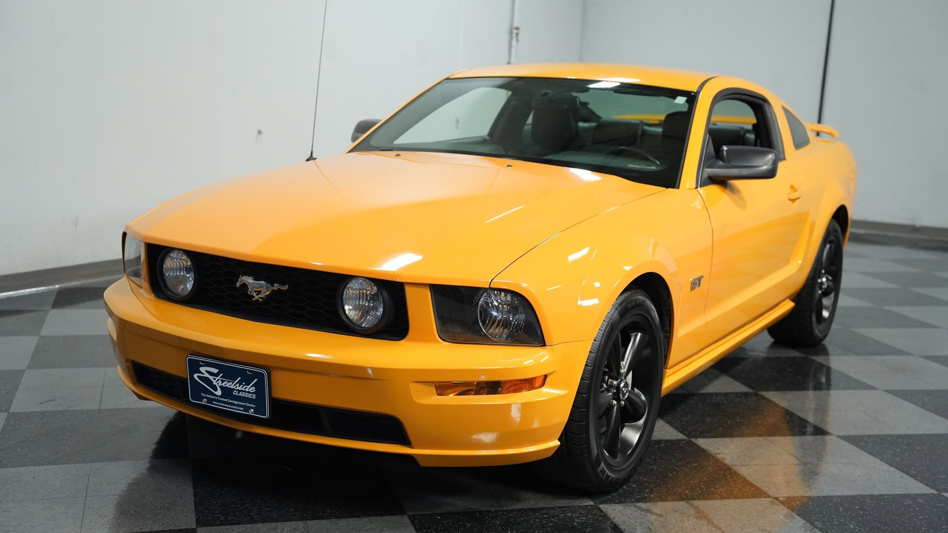 Used 2007 Ford Mustang GT image 16