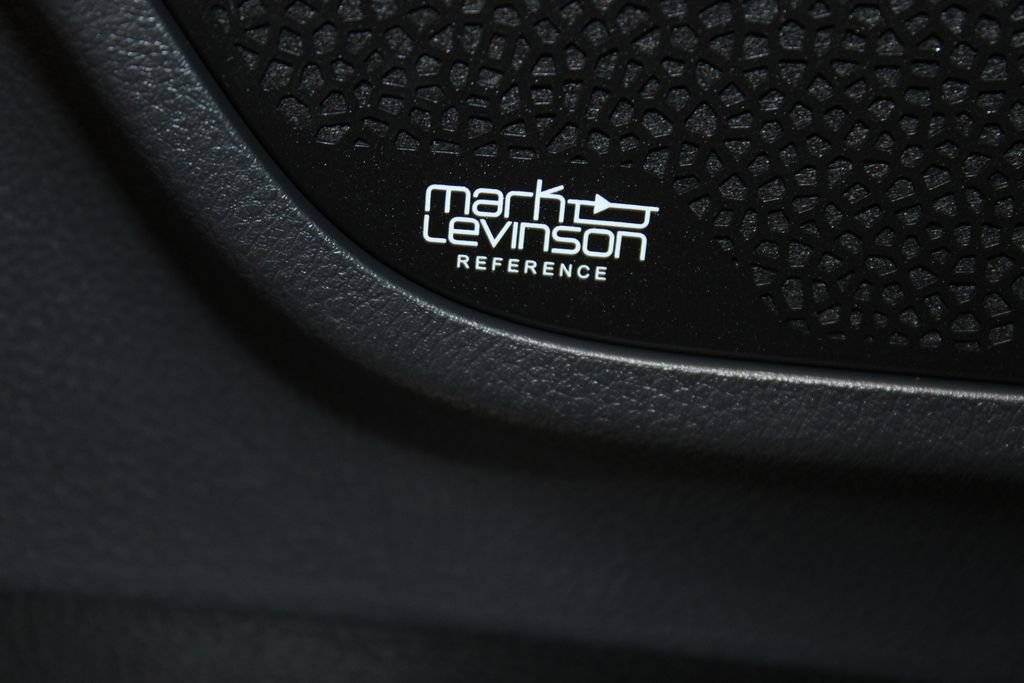 Used 2025 Lexus LX 700h Luxury image 71