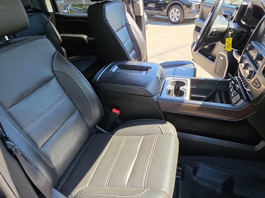 Used 2019 GMC Sierra 2500 Denali AWD/4WD image 28