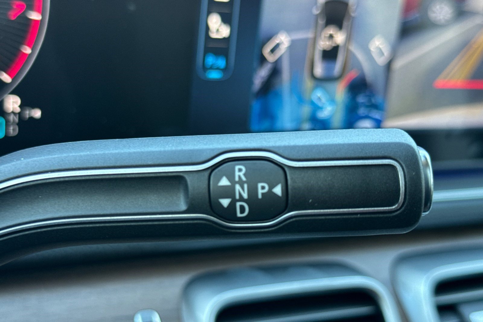 Certified 2026 Mercedes-Benz GLE 350 4MATIC image 19