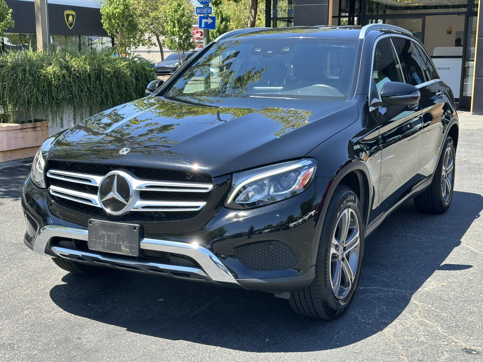 Used 2019 Mercedes-Benz GLC 350e 4MATIC image 4