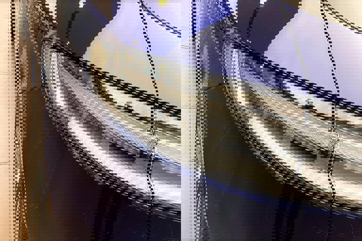 Used 2022 Porsche Macan w/ Premium Package Plus image 27