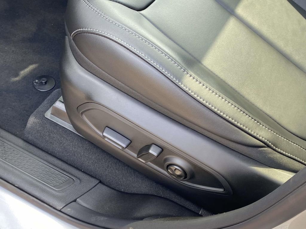 New 2026 Jeep Grand Cherokee Limited w/ Limited Altitude Package image 39