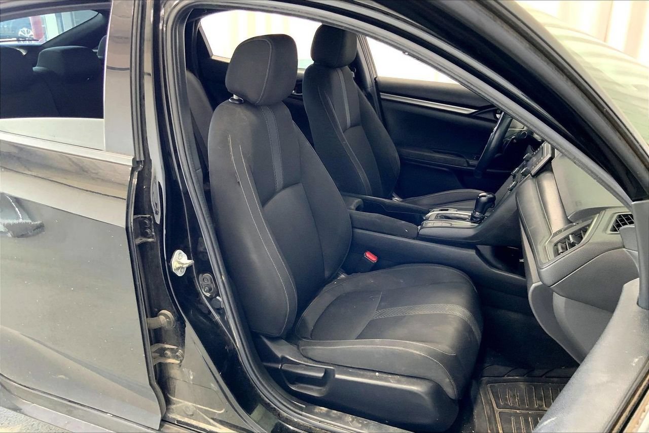 Used 2018 Honda Civic Sport image 16