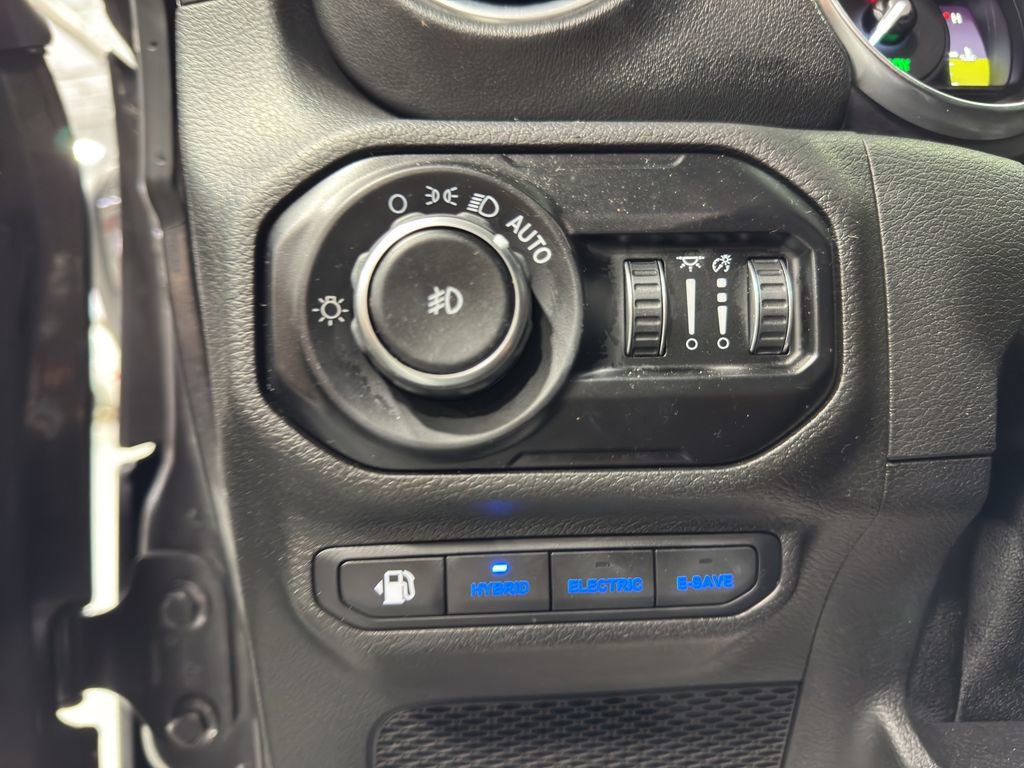 Used 2021 Jeep Wrangler Unlimited Rubicon 4xe w/ Cold Weather Group image 20