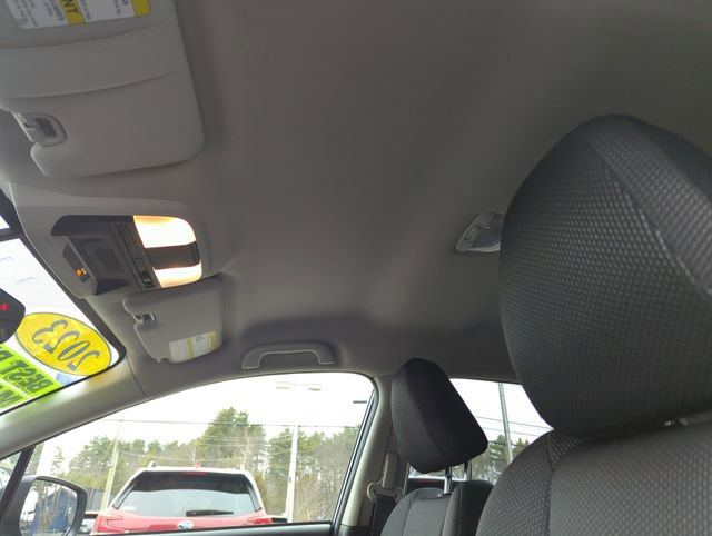 Used 2023 Subaru Crosstrek 2.0i image 25