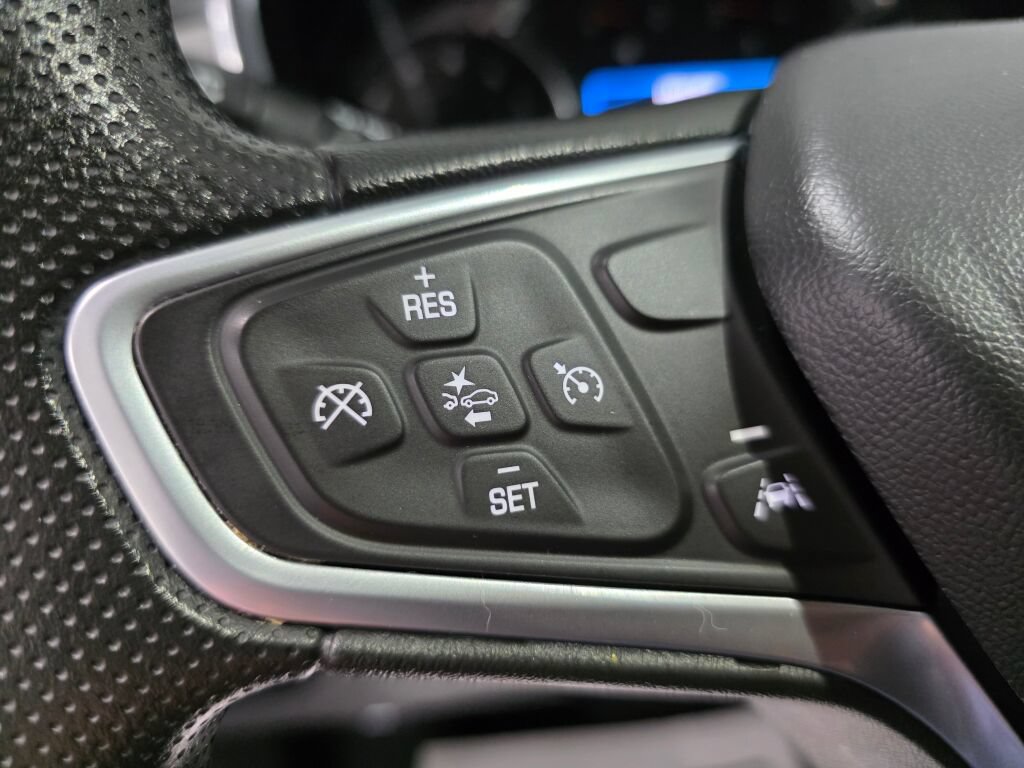 Used 2023 Chevrolet Equinox LS w/ LS Convenience Package FWD image 14