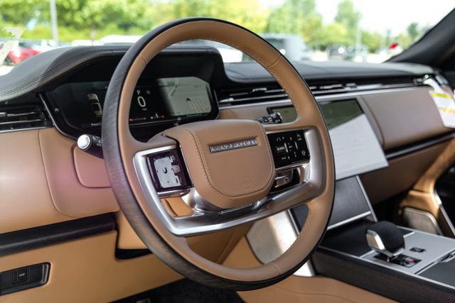 New 2026 Land Rover Range Rover Long Wheelbase Autobiography AWD/4WD image 18