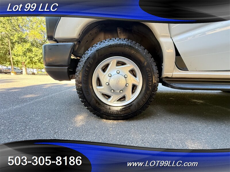 Used 2012 Ford E-350 and Econoline 350 Extended Super Duty w/ Commercial Cargo Van Pkg RWD image 23